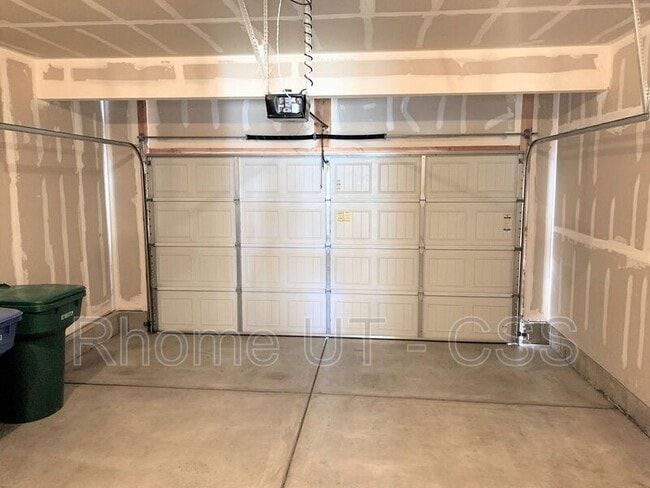 Building Photo - 3178 W Prairie Grass Dr