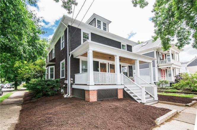Building Photo - 229 Summit Ave