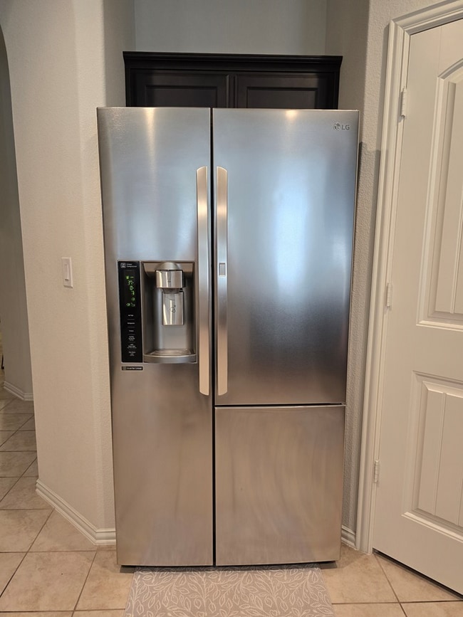 Building Photo - 6911 Longfellow Ranch Rd