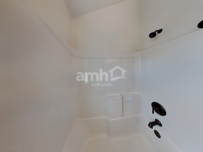 Building Photo - 1316 Rosedale Springs Ln