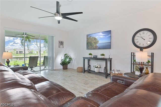 Building Photo - 8784 Cascade Price Cir