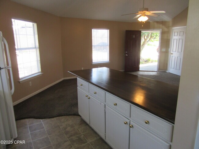 Building Photo - 1401 Gulf Ave