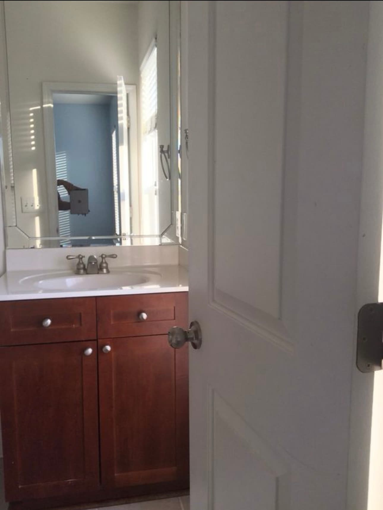 2nd end suit bathroom - 5897 Brookside Oak Cir