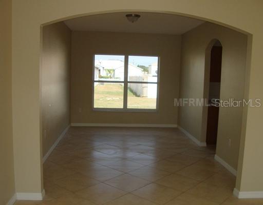 Building Photo - 319 Alegriano Ct