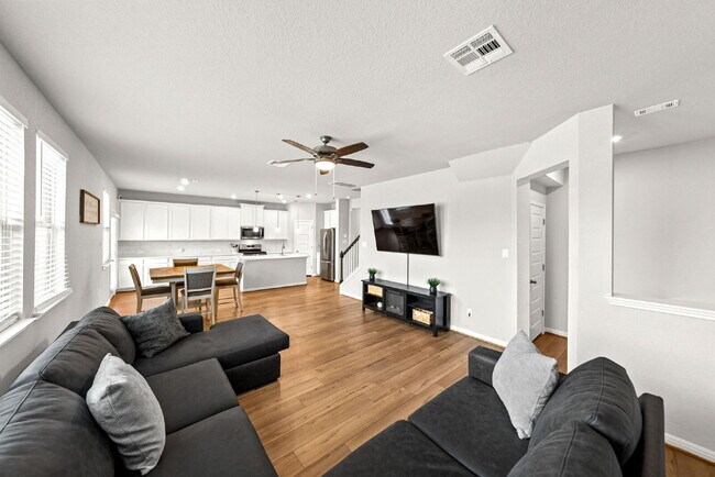 Building Photo - Room to Gather, Relax, and Enjoy Everyday Living