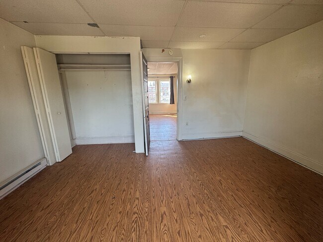 Building Photo - 802 Wayne Ave