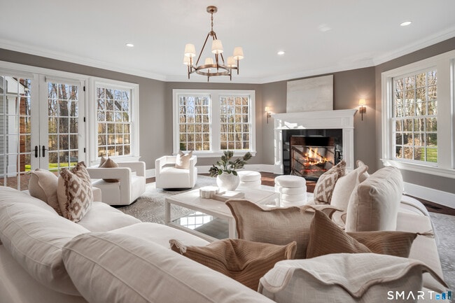 Building Photo - 1421 Oenoke Ridge