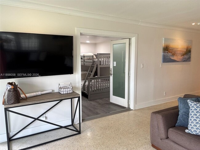 Building Photo - 1410 Polk St