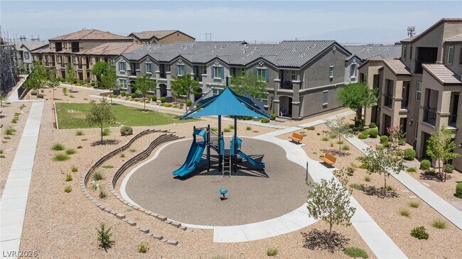Building Photo - 667 Tiarella Ln