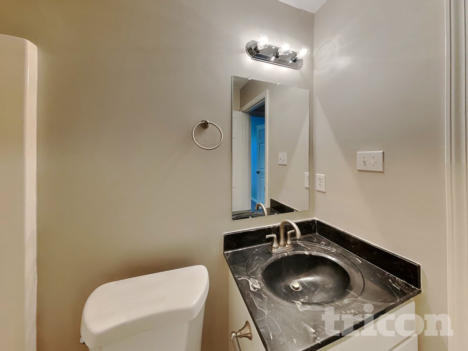 Building Photo - 5353 Shamus Dr