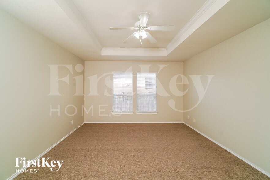 Building Photo - 24014 Buckthorn Pass