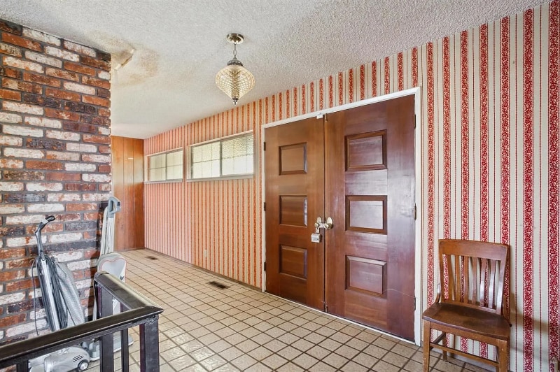 Building Photo - 2507 Golf Rd