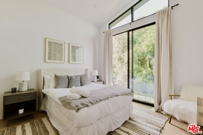 Building Photo - 9064 Harland Ave