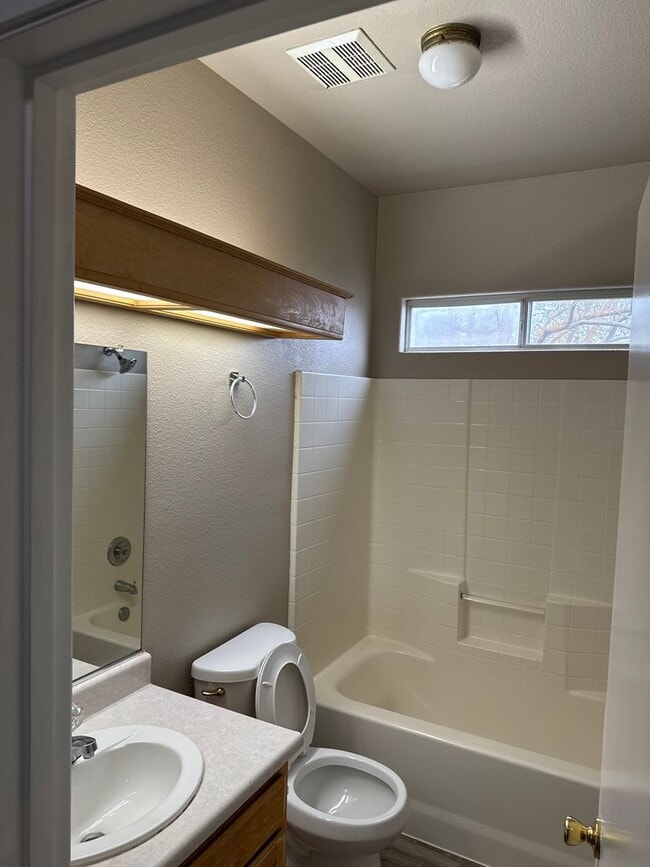 Building Photo - Available Soon!