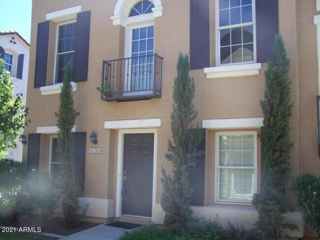 Primary Photo - 5735 S 21st Pl