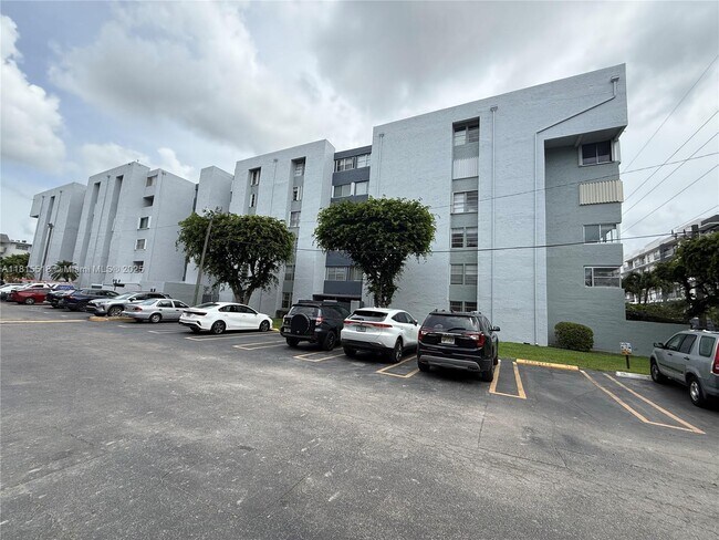 Primary Photo - 750 NW 43rd Ave
