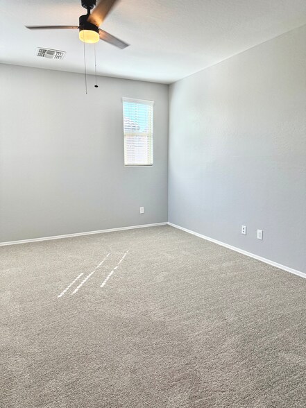 Building Photo - 2548 N 149th Ave