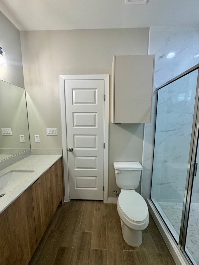 Building Photo - 617 N Delaware St