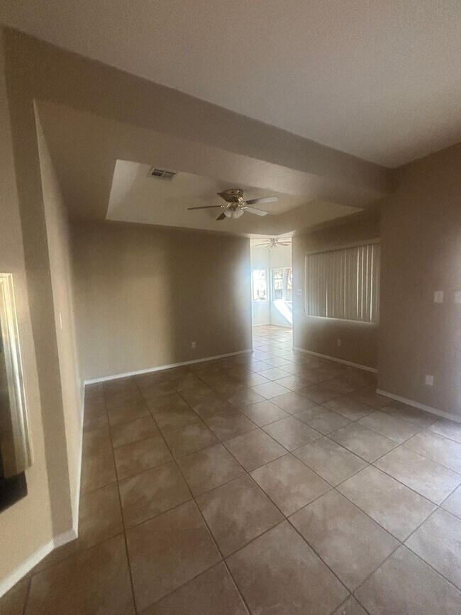 Building Photo - Charming 3 bedroom/2 bathroom Home located in Las Cruces