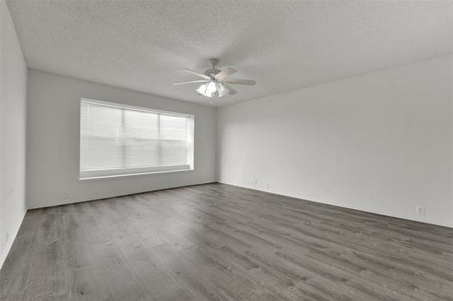 Building Photo - 1407 Autumncrest Dr