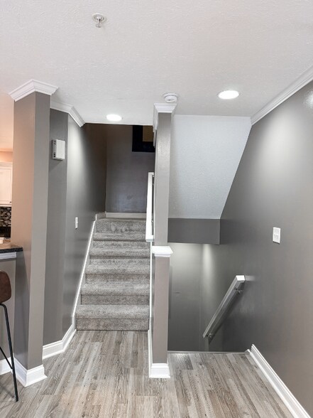 Building Photo - 1469 Royal Reserve Way