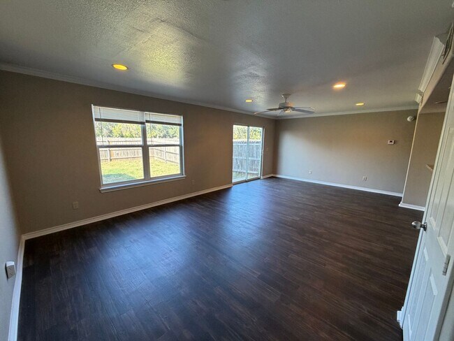 Building Photo - 2535 Pascal Ct