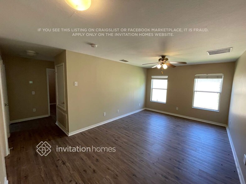 Building Photo - 2508 Silvermoss Dr