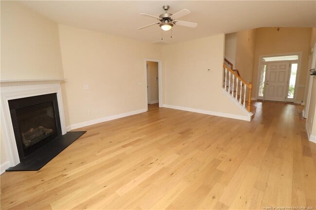 Building Photo - 406 Golden Harvest Loop