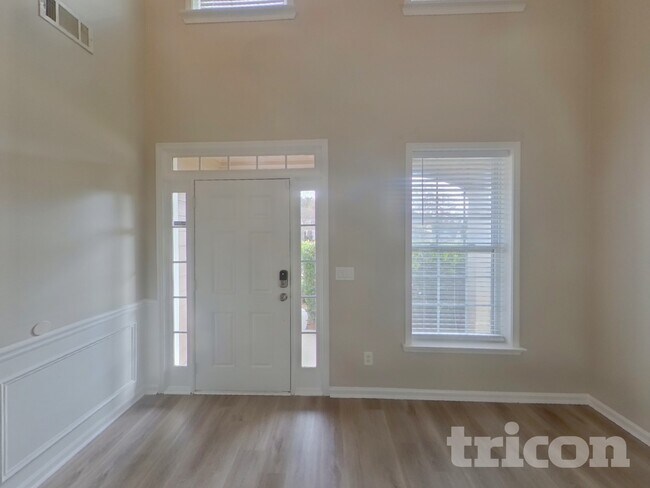 Building Photo - 9106 Valleyview Ct