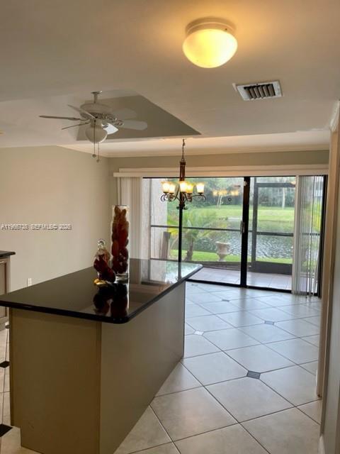 Building Photo - 613 N University Dr