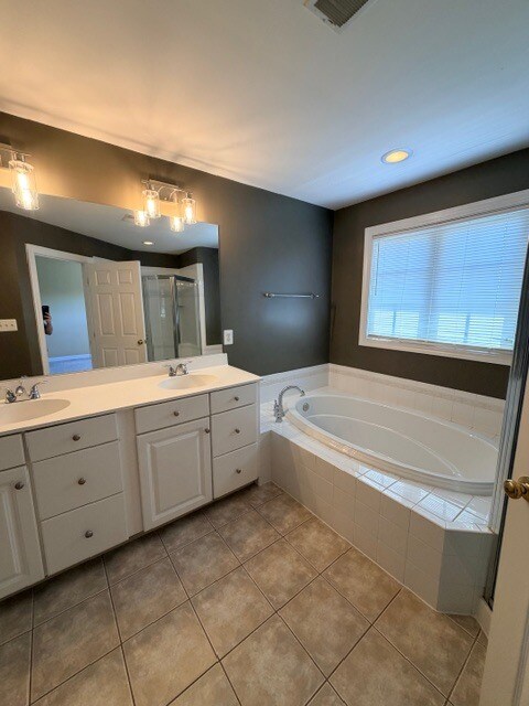 Building Photo - 203 Altair Way