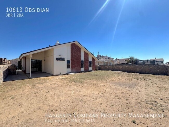 Building Photo - 10613 Obsidian-