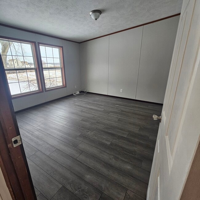 Building Photo - 3181 NY-5