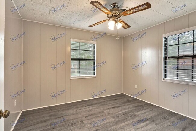 Building Photo - 4341 McCutchen Ave