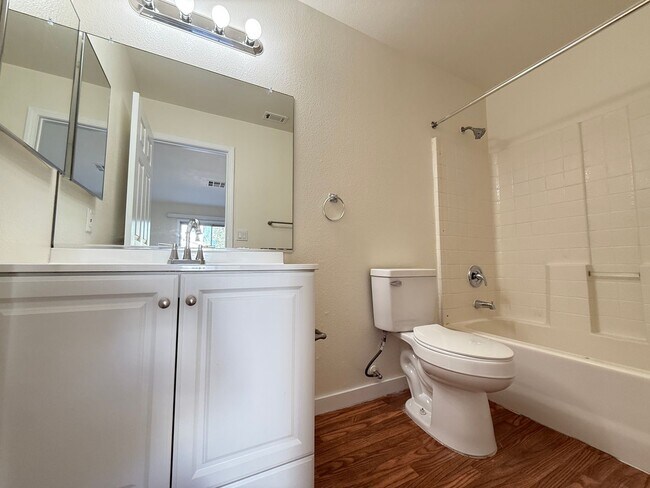 Building Photo - 4112 Galva Ct