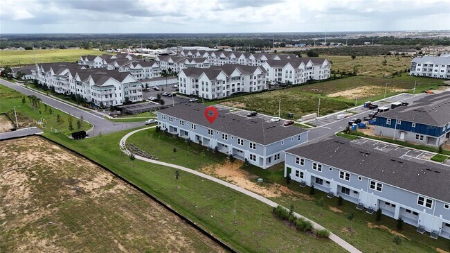 Building Photo - 3007 Maloof Dr