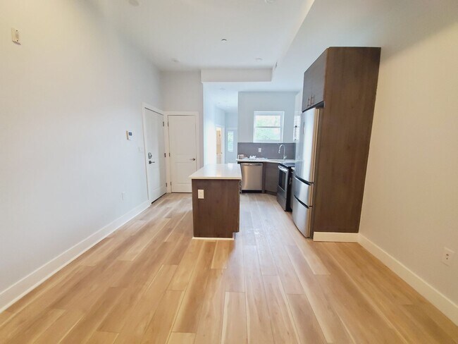 Building Photo - 3610 Haverford Ave