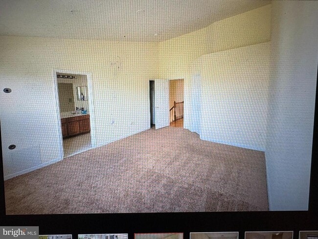 Building Photo - 5019 Kemsley Rd