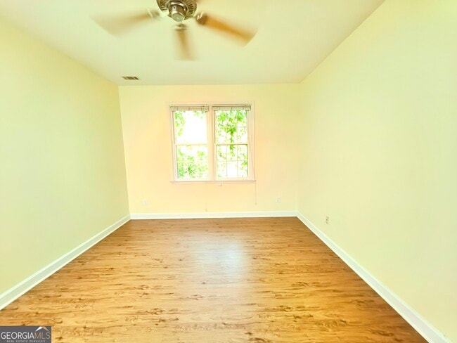 Building Photo - 4009 Treemont Ln