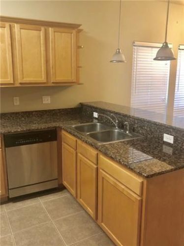 Building Photo - 162 Emerald Oaks Dr