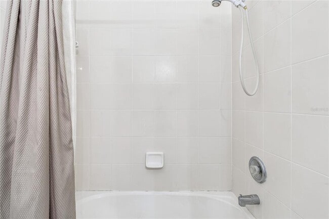 Building Photo - 571 Shoreham Ct NE