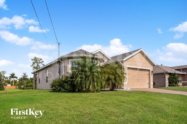 Building Photo - 2235 NW 6th Terrace