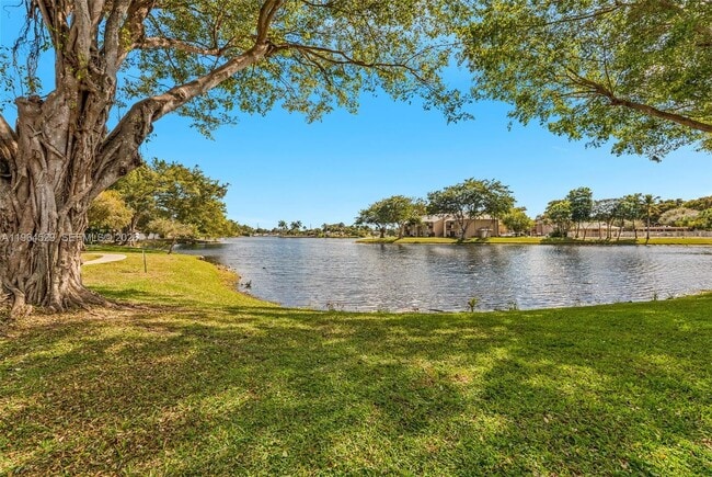 Building Photo - 2331 NW 96th Terrace