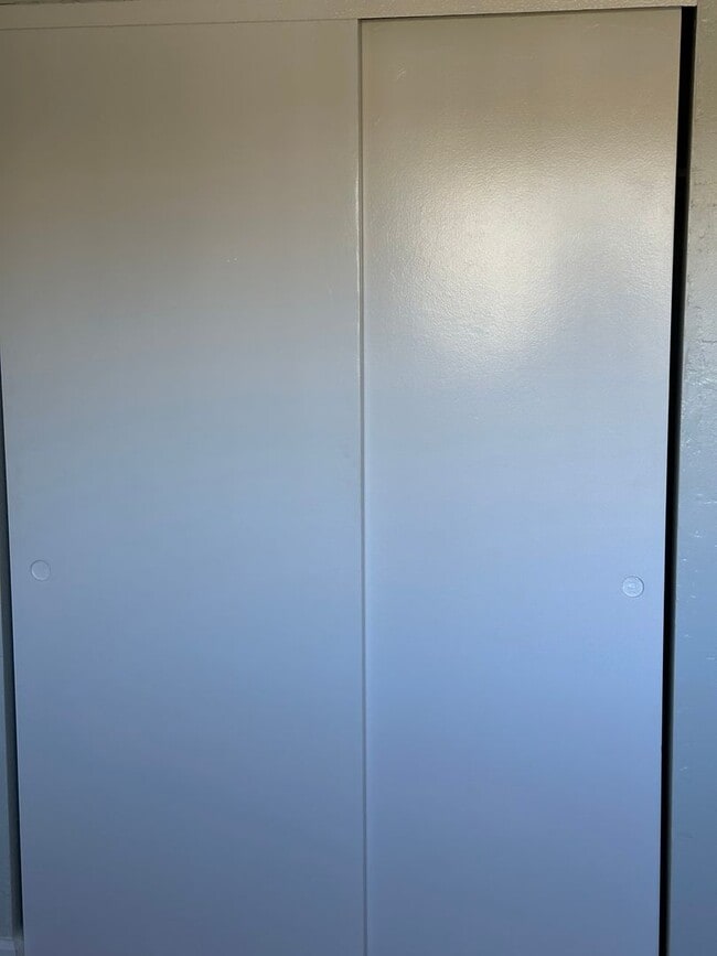 Building Photo - 564-568 7th St