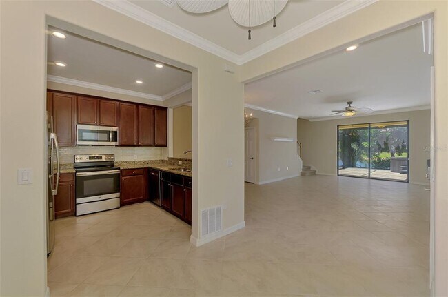 Building Photo - 20210 Lagente Cir