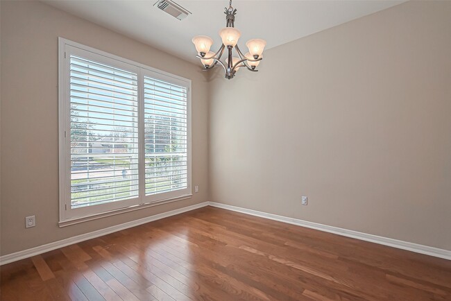 Building Photo - 11315 Sailwing Creek Ct