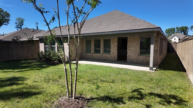 Building Photo - 7518 Angels Lndg Ln