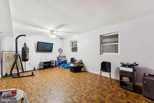 Building Photo - 14430 Bakersfield Ct