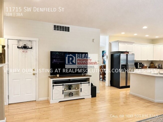Building Photo - 11715 SW Denfield St