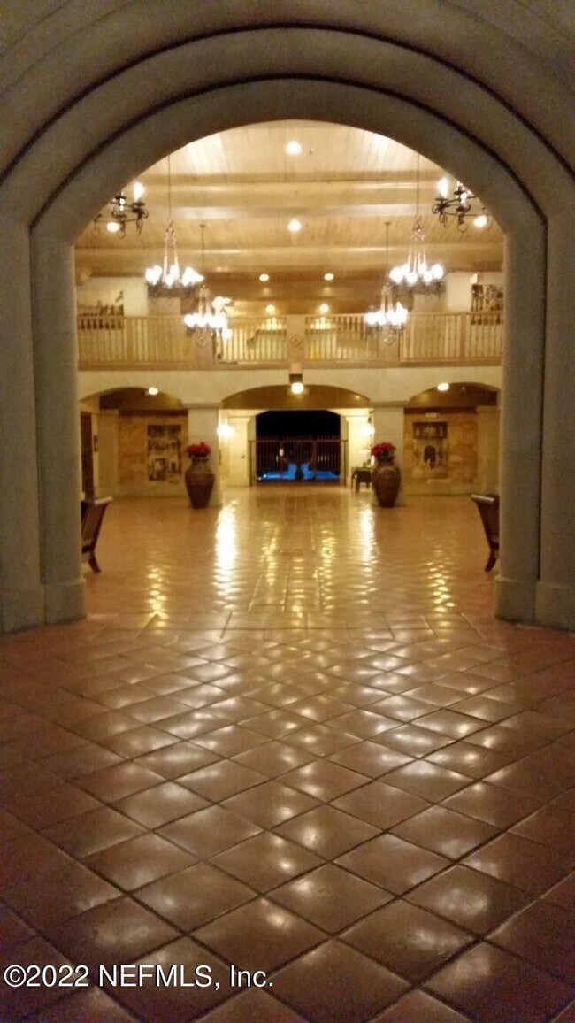 Building Photo - 965 Registry Blvd